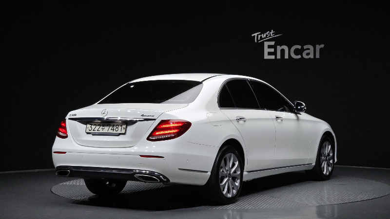 car Mercedes Benz E Class id80913 photo #2
