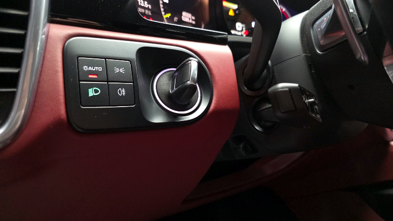 car Porsche Cayenne id80938 photo #28