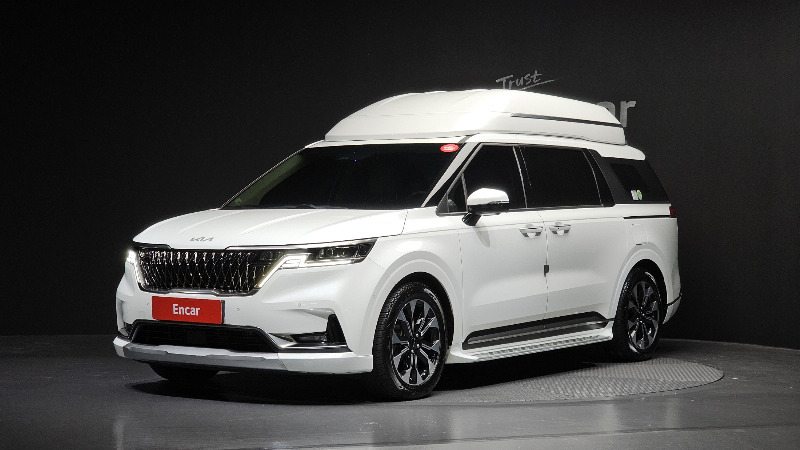 car KIA Carnival id81255 main photo