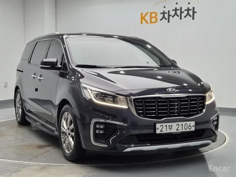 car KIA Carnival id81904 photo #4