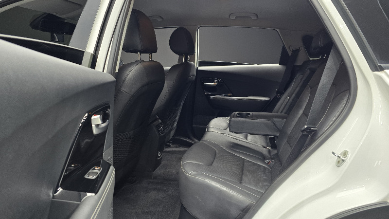car KIA Niro id81920 photo #12