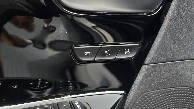 car KIA Niro id81920 photo #18