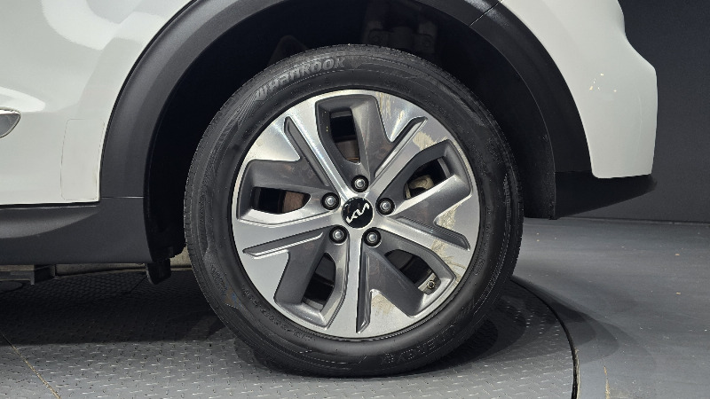 car KIA Niro id81920 photo #21