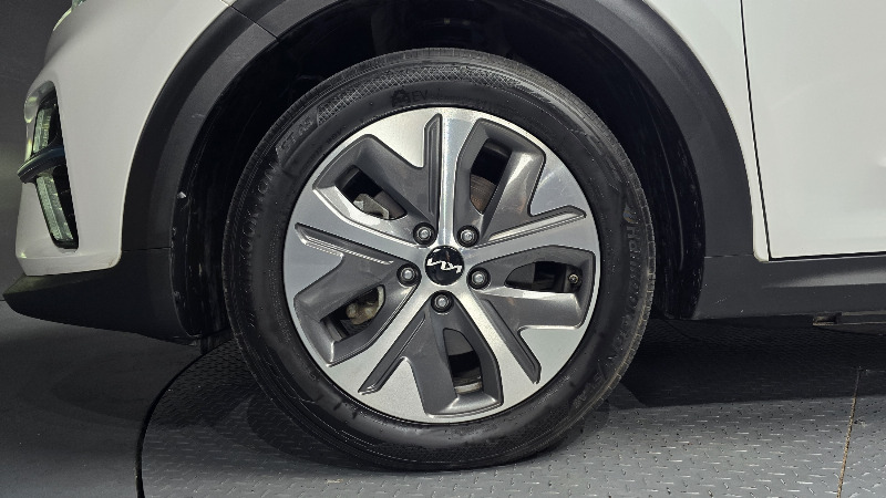 car KIA Niro id81920 photo #5