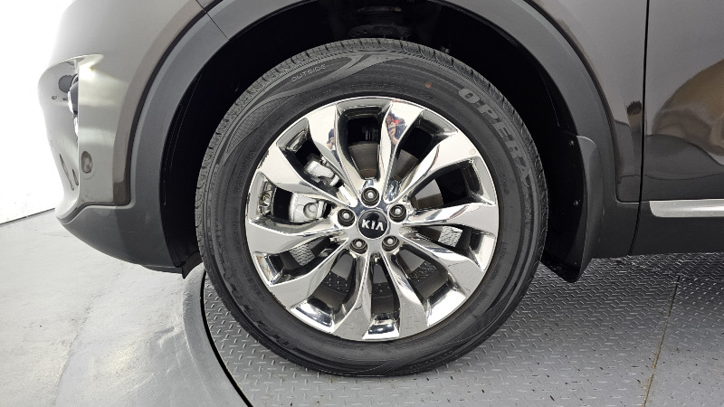 car KIA Sorento id82019 photo #5