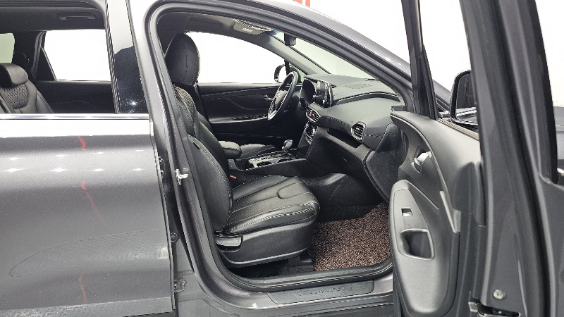 car Hyundai Santa FE id82111 photo #26