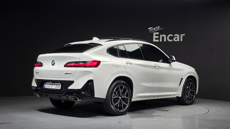 car BMW X4 id82308 photo #2