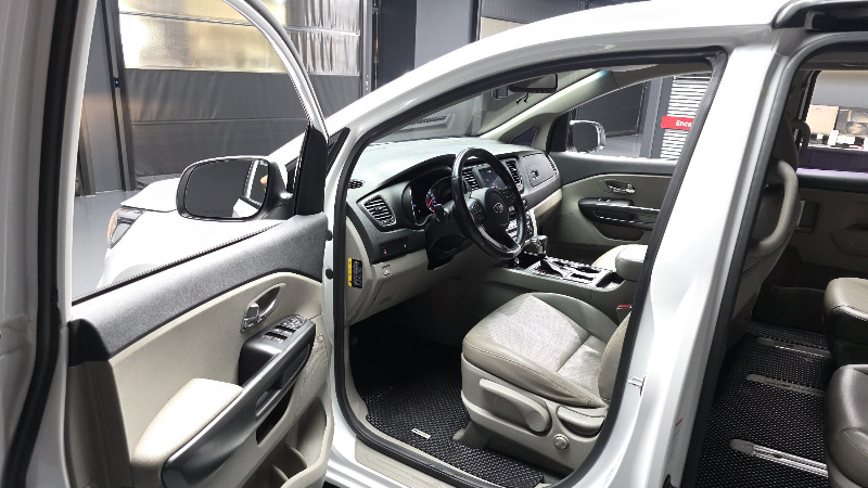 car KIA Carnival id82853 photo #10