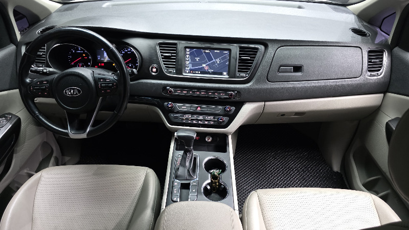 car KIA Carnival id82853 photo #7