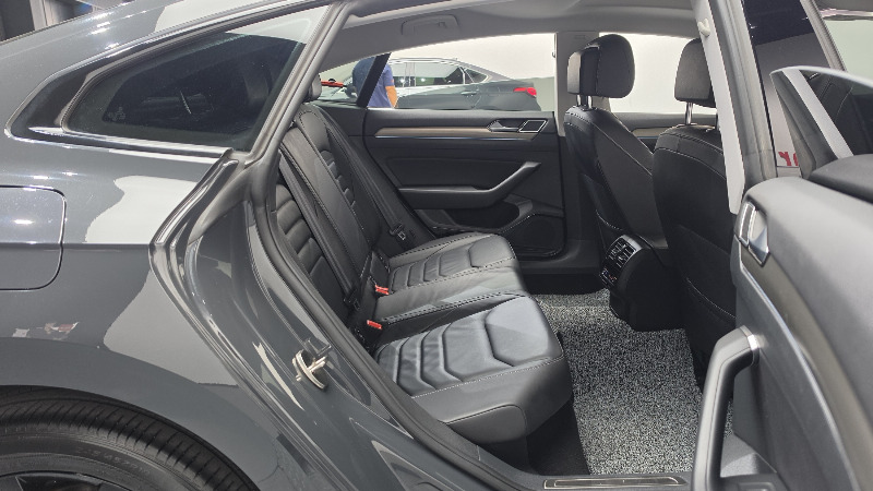 car Volkswagen Arteon id83096 photo #11