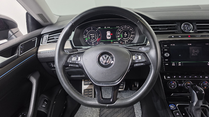car Volkswagen Arteon id83096 photo #13