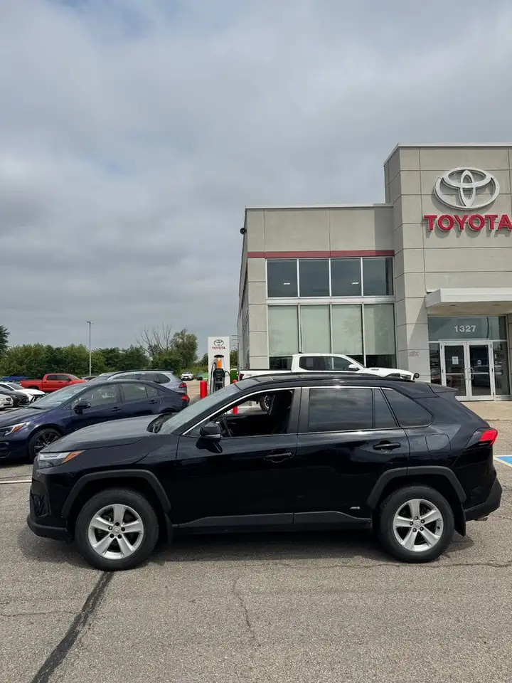 car Toyota Rav 4 id84004 photo #2