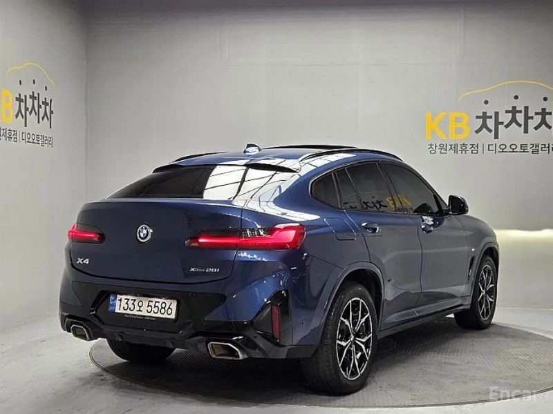 car BMW X4 id84152 photo #2