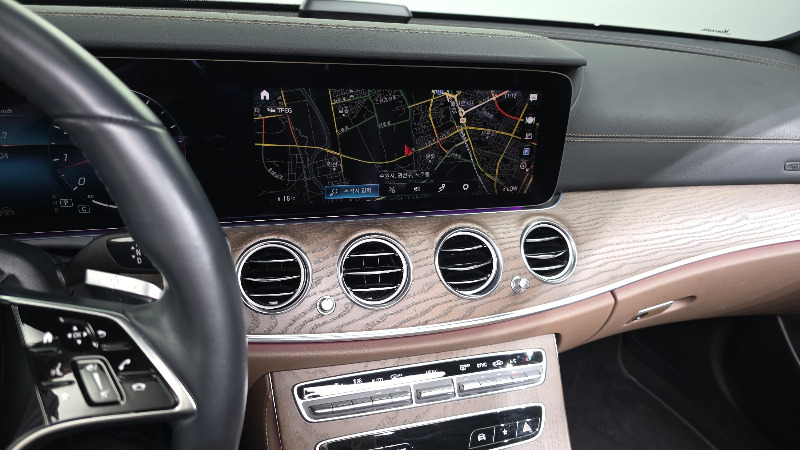car Mercedes Benz E Class id84183 photo #14