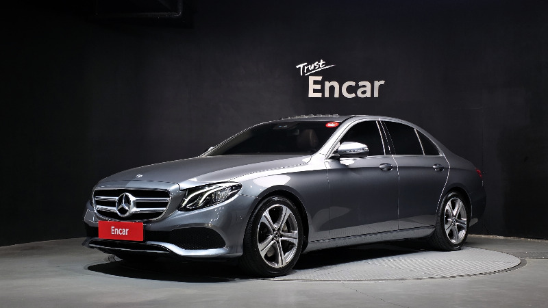 car Mercedes Benz E Class id84184 main photo