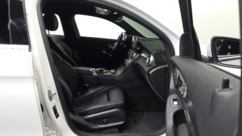 car Mercedes Benz GLC id84201 photo #11