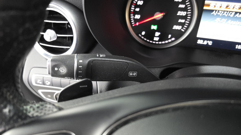 car Mercedes Benz GLC id84201 photo #29