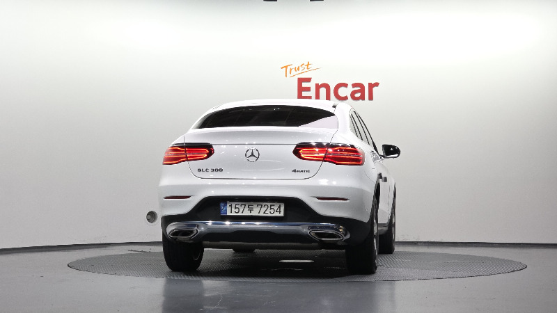 car Mercedes Benz GLC id84201 photo #4