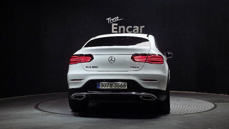 car Mercedes Benz GLC id84202 photo #4