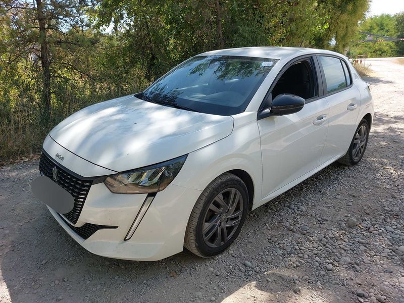 car Peugeot 208 id84329 photo #2