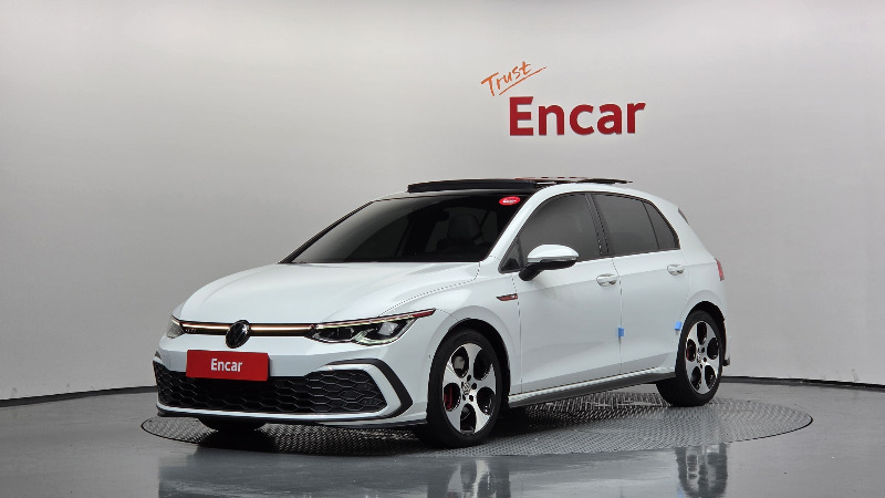 car Volkswagen Golf id84342 main photo