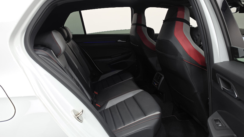 car Volkswagen Golf id84342 photo #11