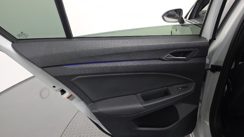 car Volkswagen Golf id84342 photo #25