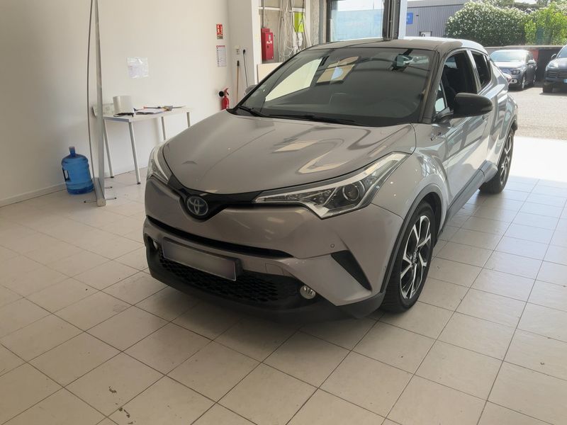 car Toyota C-HR id84385 main photo