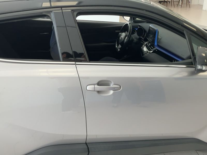 car Toyota C-HR id84385 photo #7