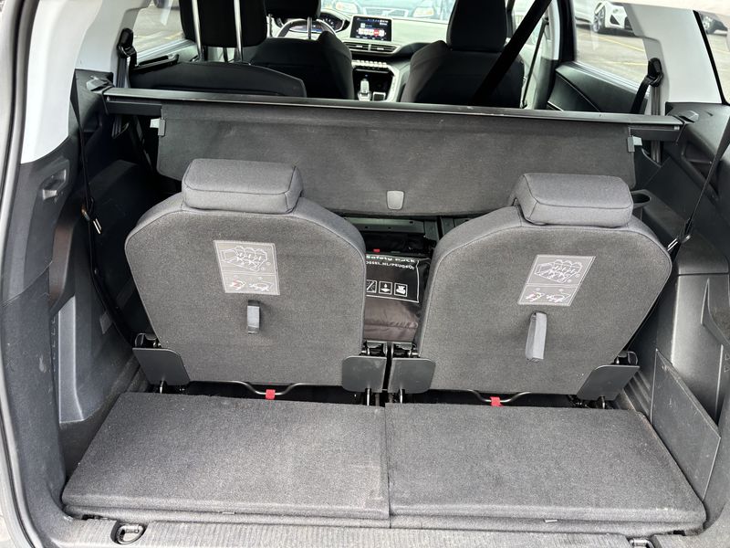 car Peugeot 5008 id84671 photo #9