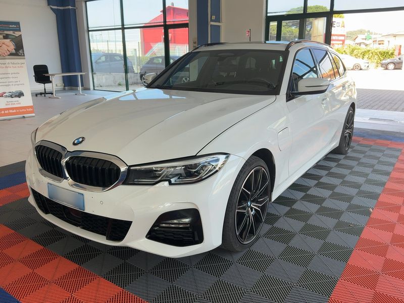car BMW 3 Series id84716 main photo
