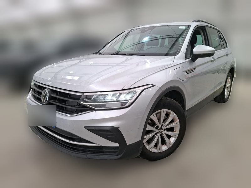 car Volkswagen Tiguan id84751 main photo