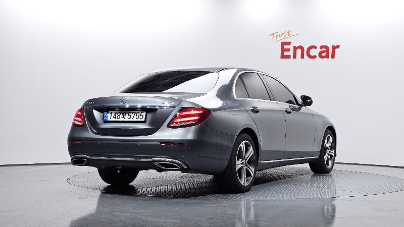 car Mercedes Benz E Class id84836 photo #2
