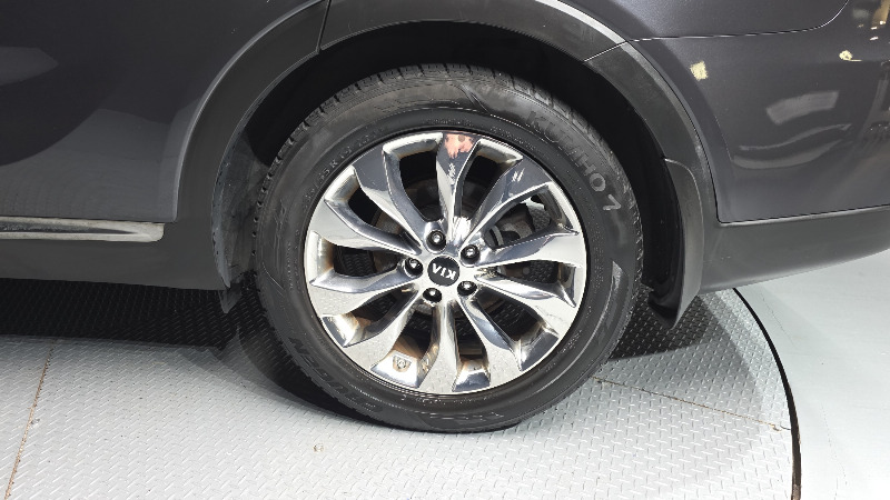 car KIA Sorento id84877 photo #21