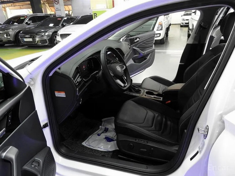 car Volkswagen Jetta id84898 photo #9