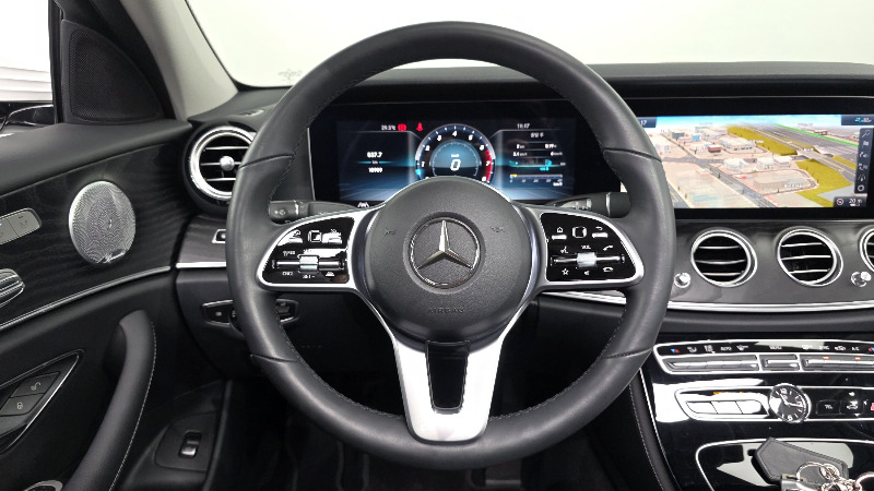 car Mercedes Benz E Class id85014 photo #13