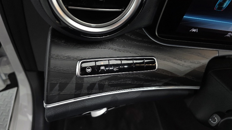 car Mercedes Benz E Class id85014 photo #19