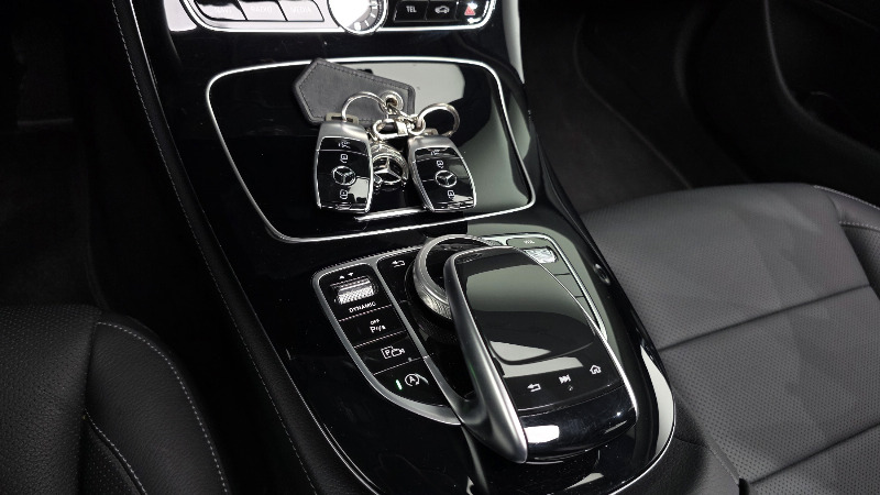 car Mercedes Benz E Class id85014 photo #27