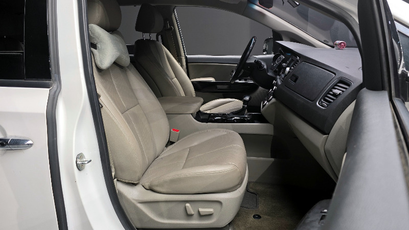 car KIA Carnival id85053 photo #11