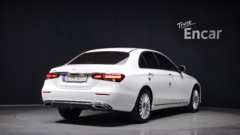 car Mercedes Benz E Class id85089 photo #2