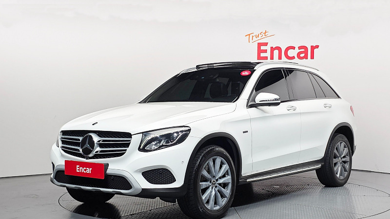 car Mercedes Benz GLC id85105 main photo
