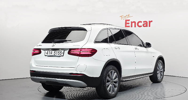 car Mercedes Benz GLC id85105 photo #2