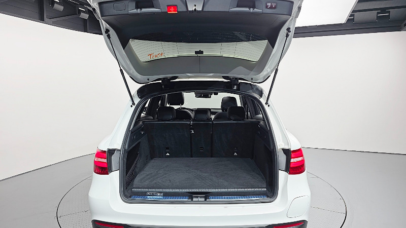 car Mercedes Benz GLC id85105 photo #20