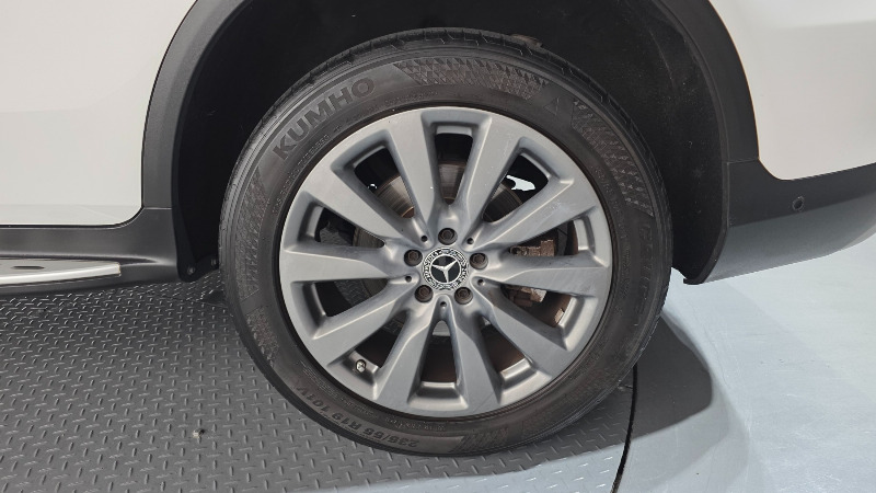 car Mercedes Benz GLC id85105 photo #21