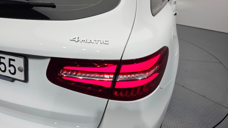car Mercedes Benz GLC id85105 photo #23