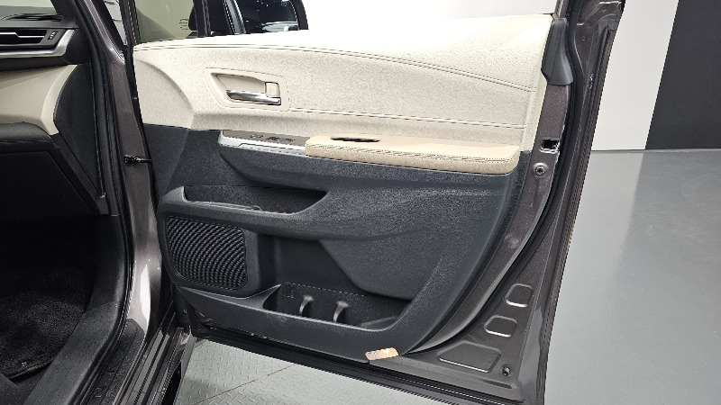 car Toyota Sienna id85146 photo #24
