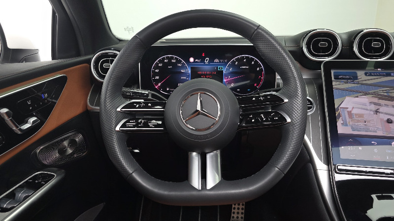 car Mercedes Benz GLC id85155 photo #13