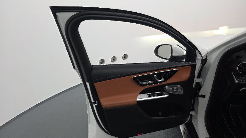 car Mercedes Benz GLC id85155 photo #24