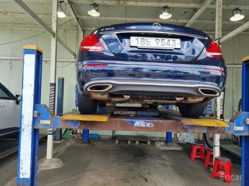 car Mercedes Benz E Class id85171 photo #2