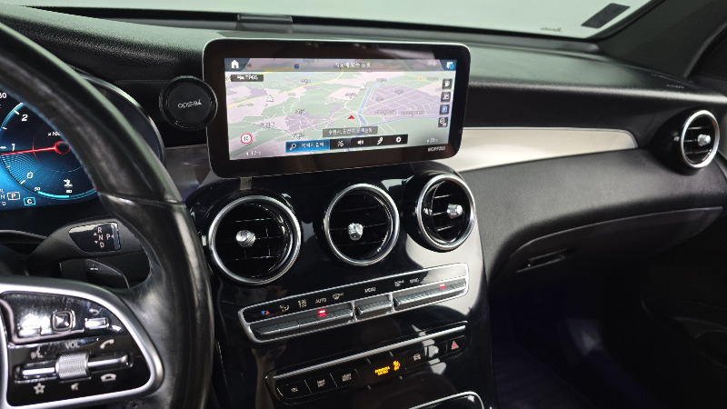 car Mercedes Benz GLC id85178 photo #12
